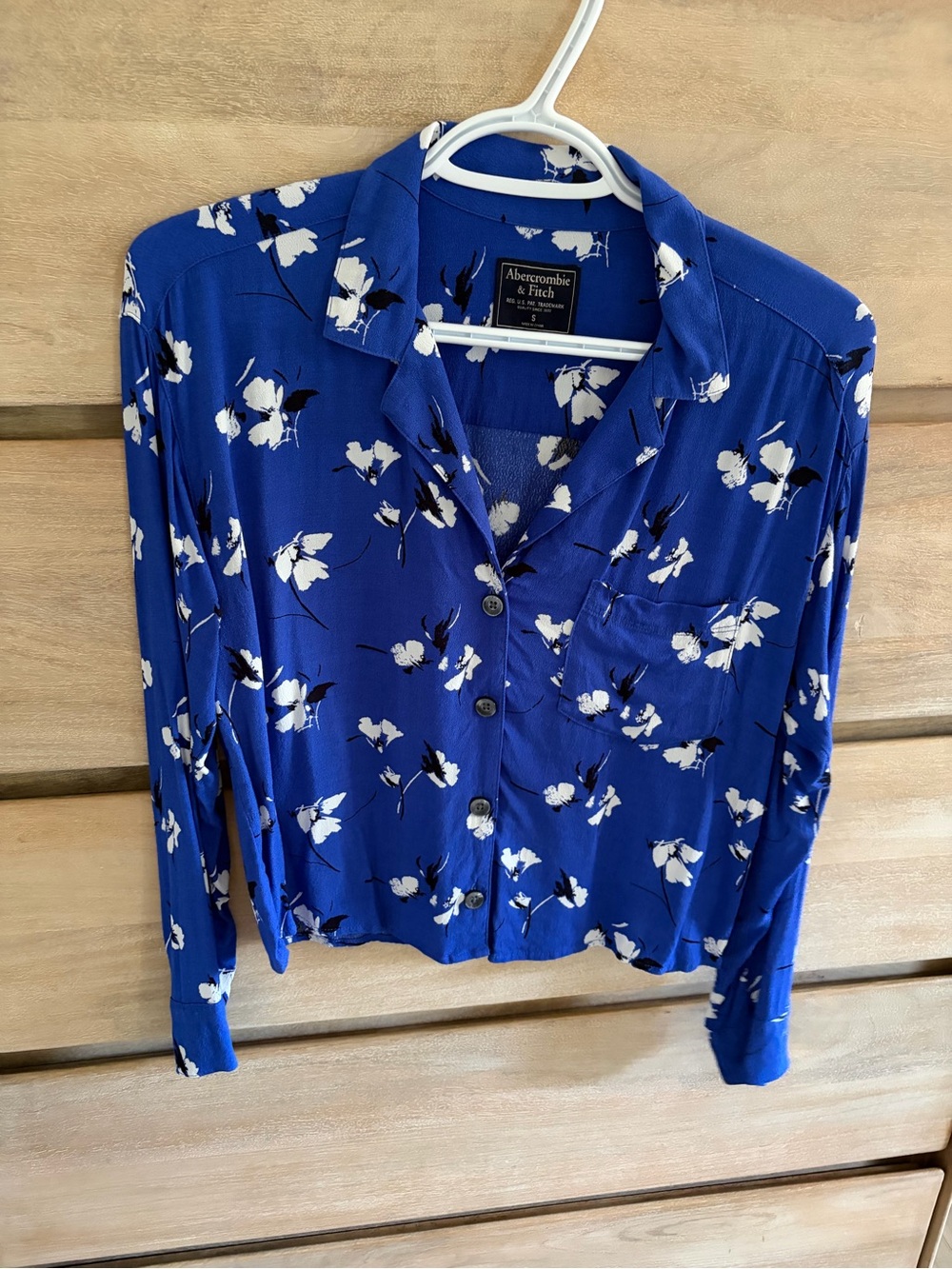 Abercrombie & Fitch Royal Blue Floral Button-Up Blouse